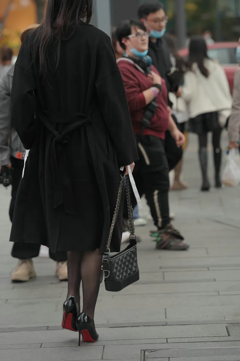 [Mzsock] NO.160 Long legs in black stockings street photography#[105P]-95